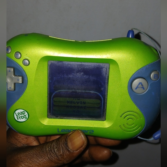 LeapFrog Leapster2 Interactive Handheld Console - Picture 3 of 15